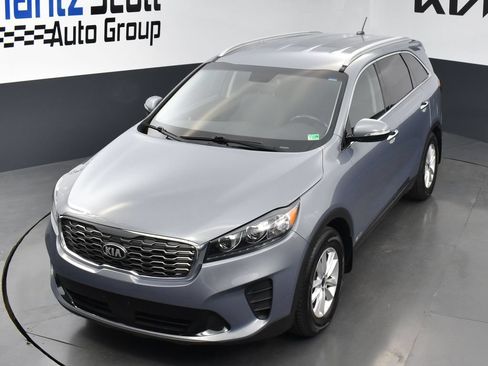 Used 2020 Kia Sorento LX w/ LX I4 Convenience Package AWD/4WD image 9