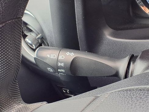 Used 2017 Toyota Corolla L image 20