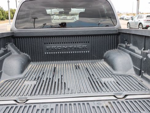Used 2023 Nissan Frontier SV AWD/4WD image 25