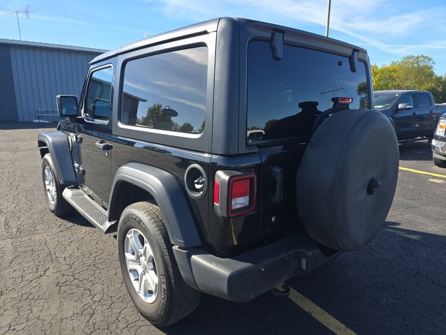 Used 2020 Jeep Wrangler Sport AWD/4WD image 5