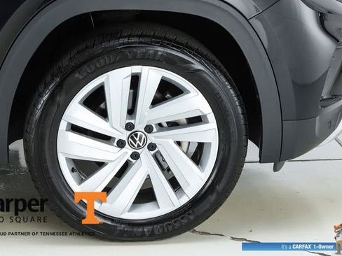 Used 2023 Volkswagen Atlas Cross Sport SE image 14