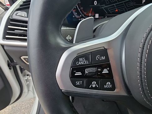 Used 2020 BMW X5 xDrive40i w/ M Sport Package AWD/4WD image 15