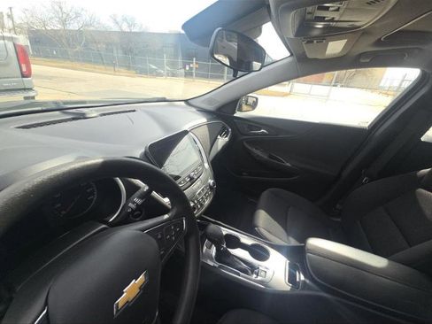 Used 2023 Chevrolet Malibu LT image 5