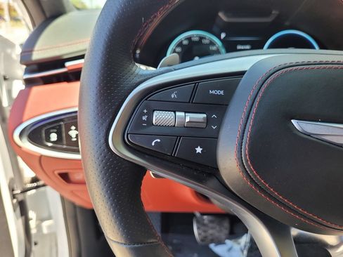 Used 2024 Genesis GV70 3.5T AWD/4WD image 25