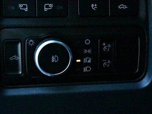 Used 2023 Ford F350 Platinum image 22