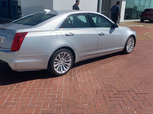 Used 2018 Cadillac CTS Luxury image 7