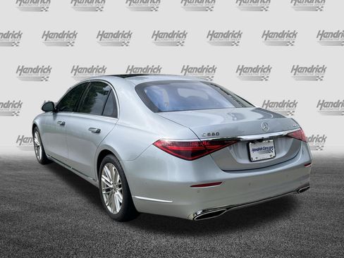 Used 2021 Mercedes-Benz S 580 4MATIC Sedan image 3