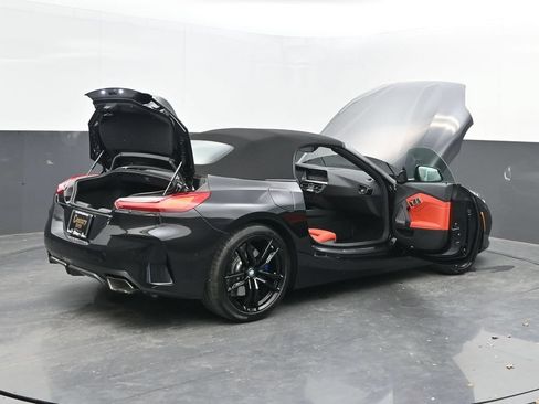 Used 2025 BMW Z4 M40i w/ Premium Package RWD image 39