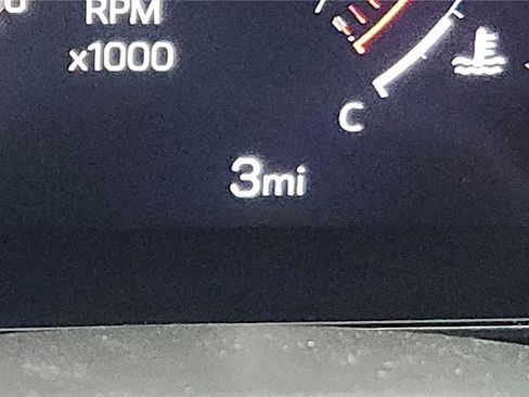 Used 2026 GMC Terrain Elevation image 32