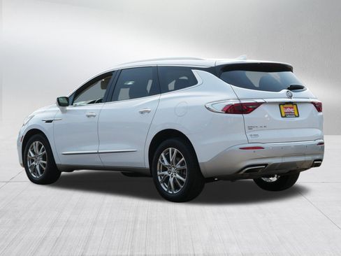 Used 2023 Buick Enclave Premium w/ Experience Buick Package AWD/4WD image 5
