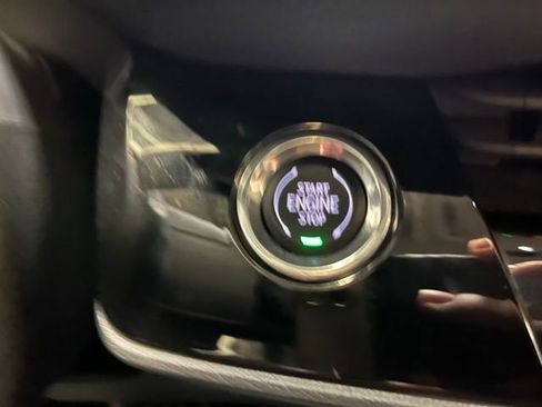 Used 2025 Buick Envision Preferred image 15