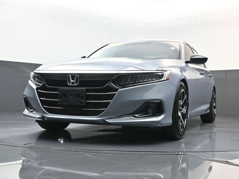 Used 2022 Honda Accord Sport image 26