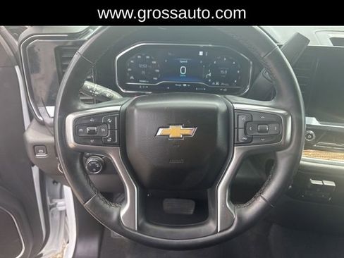 Used 2023 Chevrolet Silverado 1500 LT AWD/4WD image 20