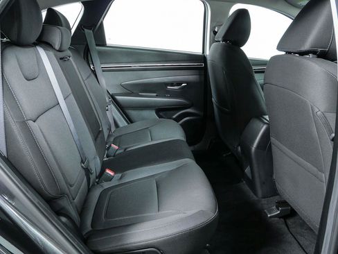 Used 2023 Hyundai Tucson SE FWD image 18