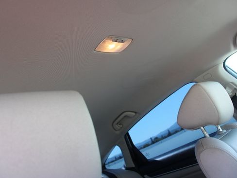 Used 2019 Honda Accord LX image 18