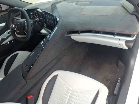 Used 2023 Chevrolet Corvette Stingray Premium Cpe RWD image 10