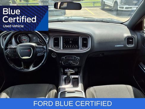 Used 2021 Dodge Charger SXT w/ Driver Convenience Group RWD image 15