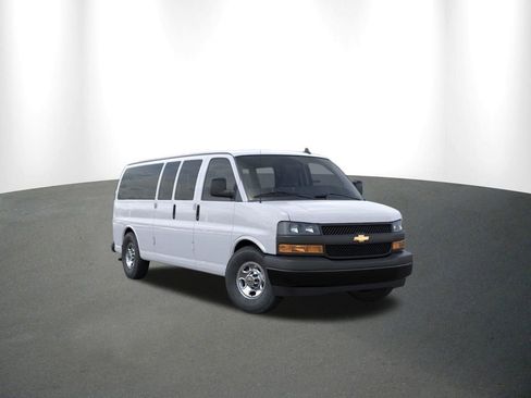 New 2026 Chevrolet Express 3500 LS RWD image 1