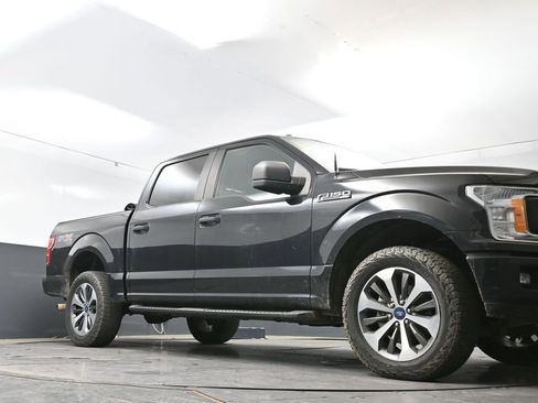 Used 2019 Ford F150 XL w/ Equipment Group 101A Mid AWD/4WD image 22