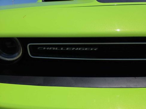 Used 2015 Dodge Challenger R/T w/ Quick Order Package 22B R/T RWD image 15