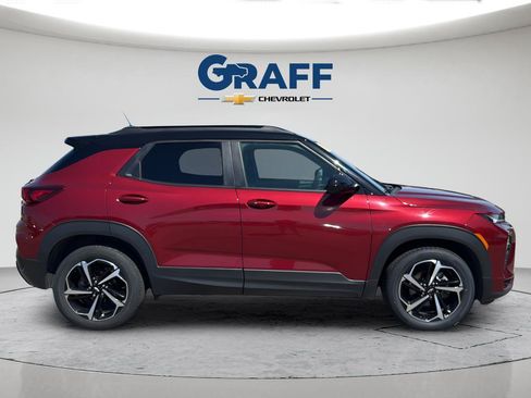 Used 2023 Chevrolet TrailBlazer RS FWD image 9