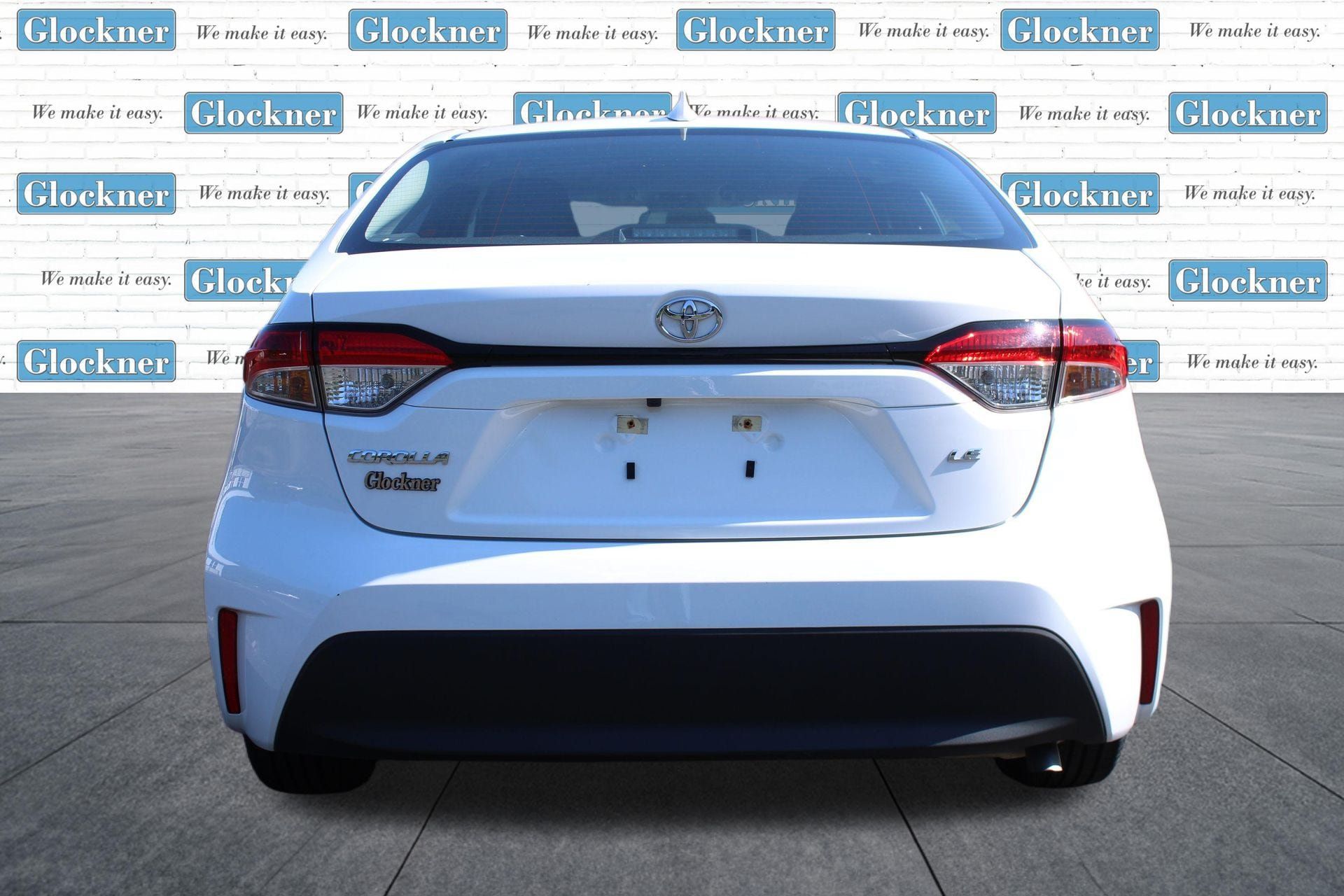 Used 2025 Toyota Corolla LE FWD image 7