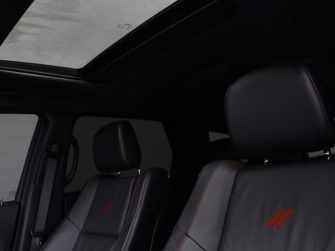 Used 2025 Dodge Durango R/T image 12