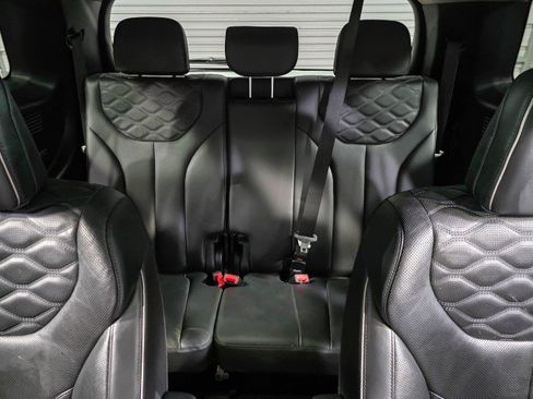 Used 2022 Hyundai Palisade Limited image 19