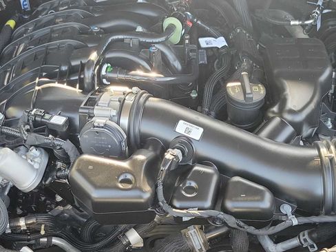 Used 2025 Jeep Grand Cherokee L Laredo AWD/4WD image 13