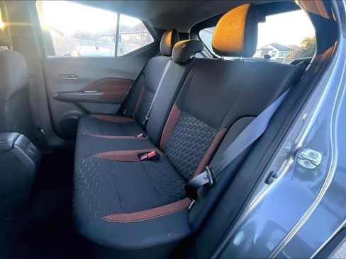 Certified 2021 Nissan Kicks SR image 19