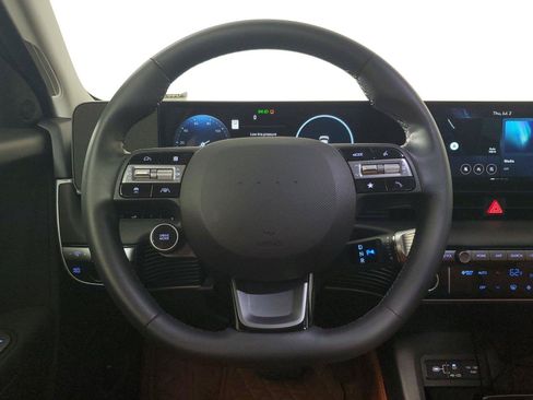 Used 2025 Hyundai Ioniq 5 SE RWD image 15