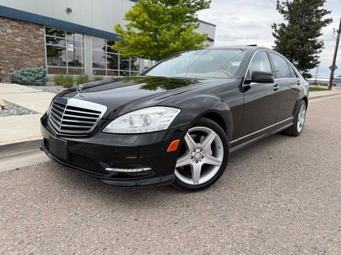 Used 2011 Mercedes-Benz S 550 image 2