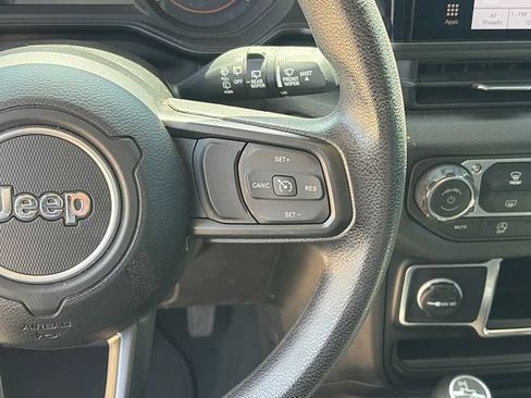 Used 2024 Jeep Wrangler Unlimited Sport AWD/4WD image 22