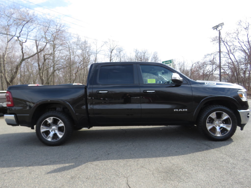 Used 2022 RAM 1500 Laramie AWD/4WD image 4