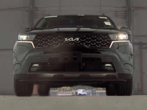 Used 2023 Kia Sorento X-Line EX AWD/4WD image 4
