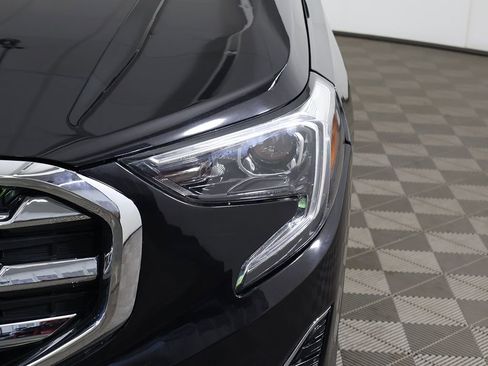 Used 2020 GMC Terrain SLT AWD/4WD image 12
