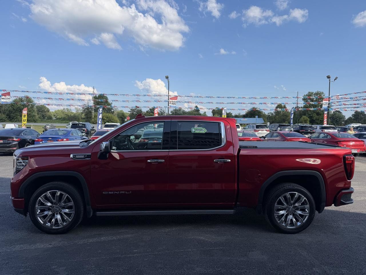 Used 2024 GMC Sierra 1500 Denali w/ Denali Reserve Package AWD/4WD image 10