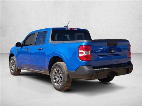 New 2025 Ford Maverick XLT image 9