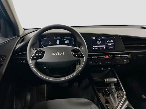 New 2026 Kia Niro LX image 21