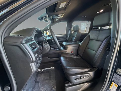 Used 2024 Chevrolet Suburban RST w/ Sport Performance Package image 12