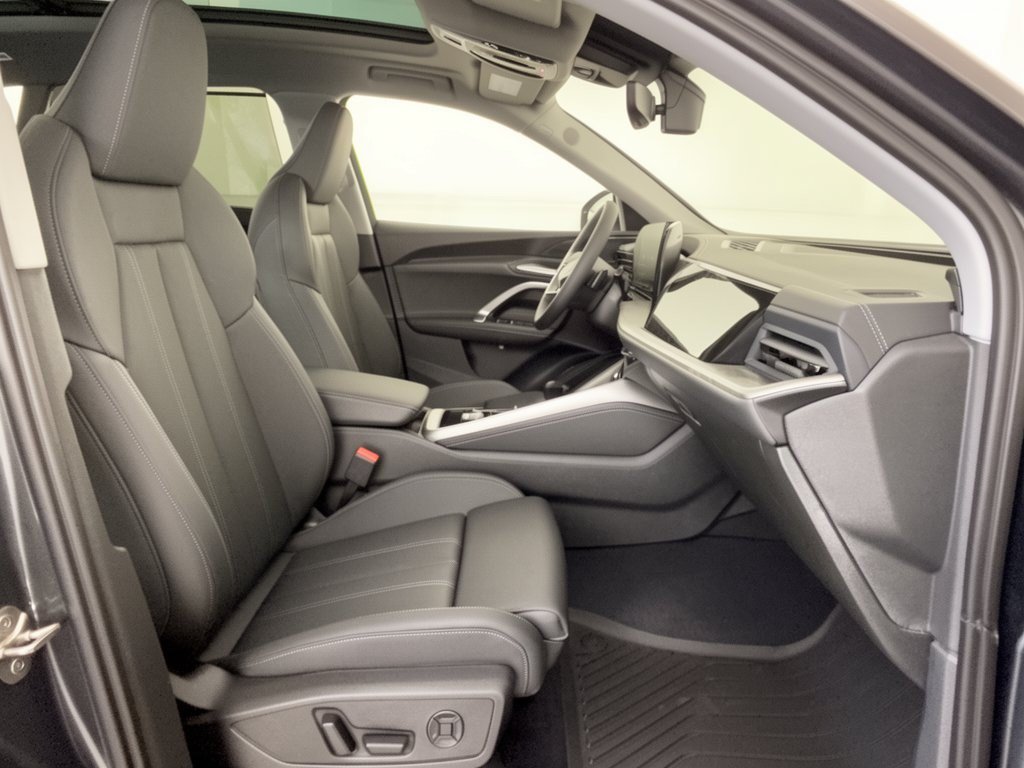 New 2026 Audi Q5 Premium Plus AWD/4WD image 30