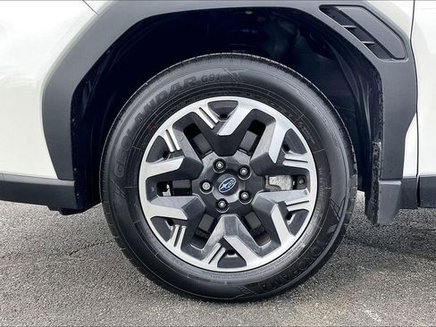 Certified 2026 Subaru Forester Premium AWD/4WD image 10
