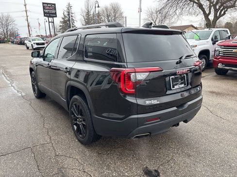 Certified 2023 GMC Acadia SLE w/ Driver Convenience Package image 7
