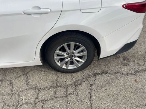 Used 2025 Toyota Camry LE image 30