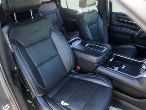 Used 2022 GMC Yukon XL Denali w/ Max Trailering Package AWD/4WD image 36