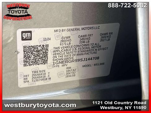 Used 2025 Chevrolet Traverse LT w/ Driver Confidence Package FWD image 22