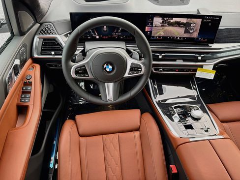 New 2027 BMW X7 xDrive40i w/ Executive Package AWD/4WD image 18
