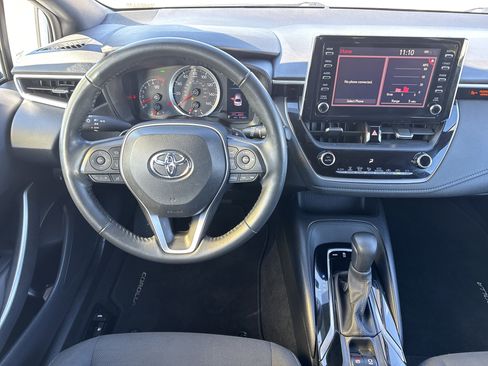 Used 2020 Toyota Corolla SE image 18
