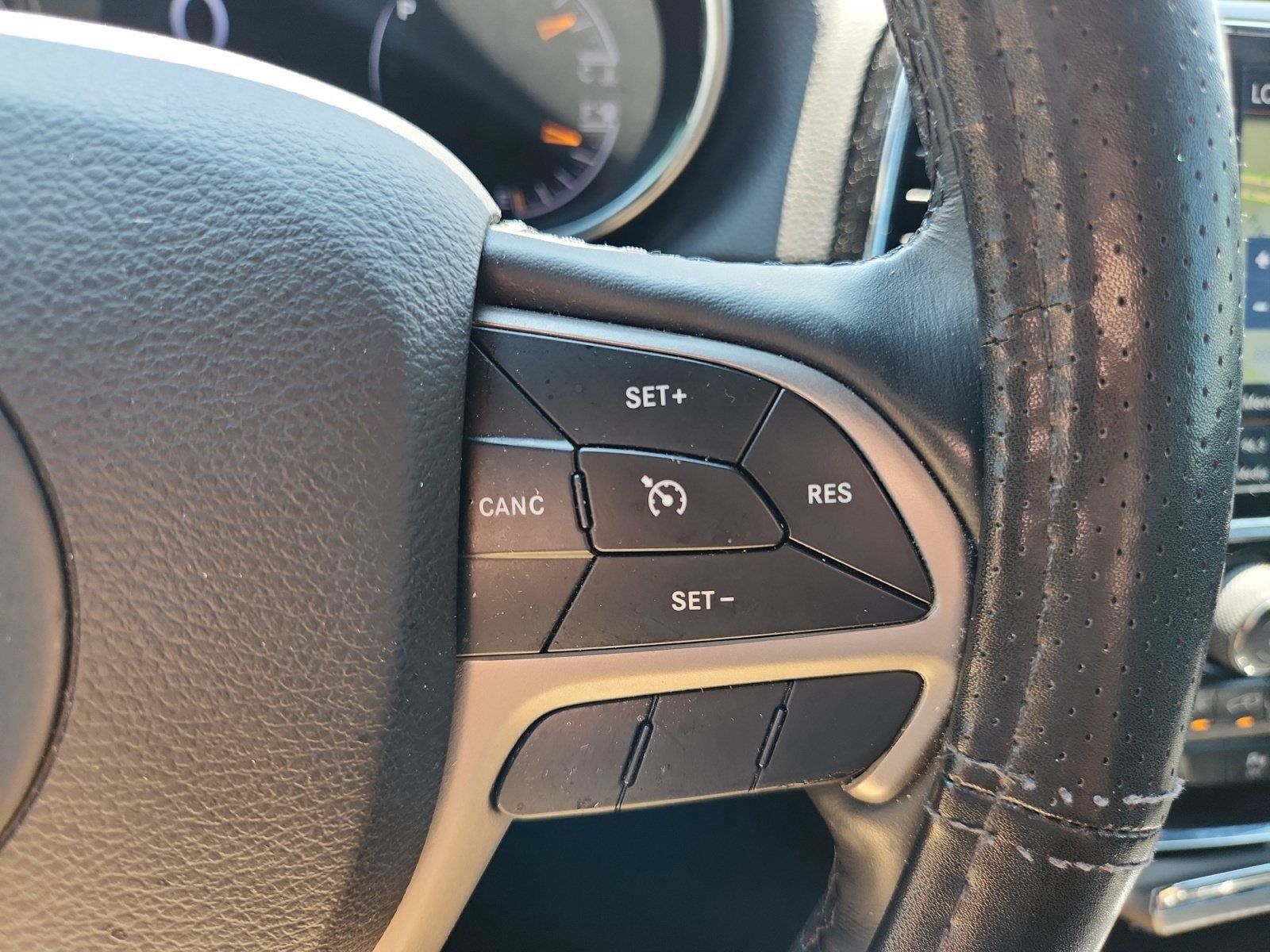 Used 2022 Jeep Grand Cherokee Laredo X AWD/4WD image 29