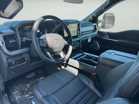 New 2026 Ford F250 Platinum AWD/4WD image 13